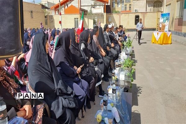 برگزاری جشن عاطفه‌ها در ساوه