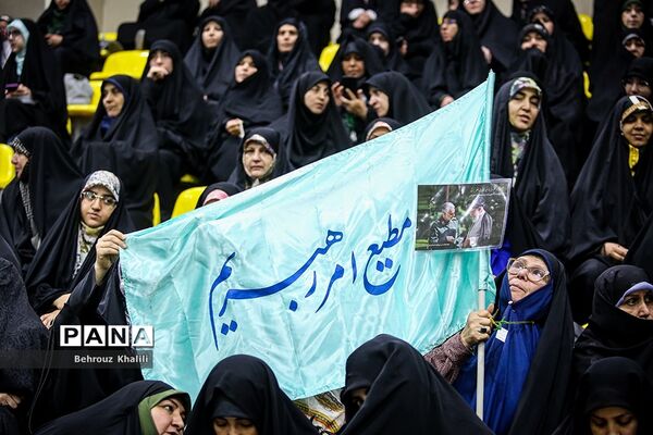 اجتماع بزرگ جوانان نقش آفرین گام دوم انقلاب