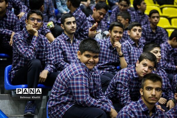 اجتماع بزرگ جوانان نقش آفرین گام دوم انقلاب