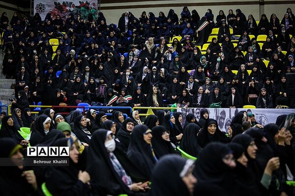 اجتماع بزرگ جوانان نقش آفرین گام دوم انقلاب