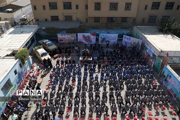 آیین افتتاحیه چهارمین دوره لاله‌های روشن