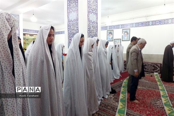 اجرای طرح نور چشم در مدرسه نمونه‌‌دولتی شهرستان‌قرچک