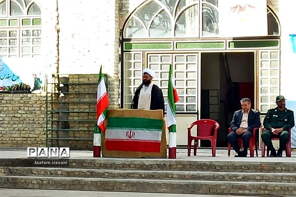 صبحگاه مشترک نیروهای مسلح شهرستان مروست