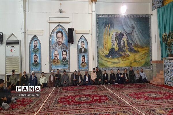 اجتماع جوانان نقش آفرین در نور