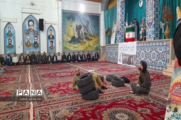 اجتماع جوانان نقش آفرین در نور