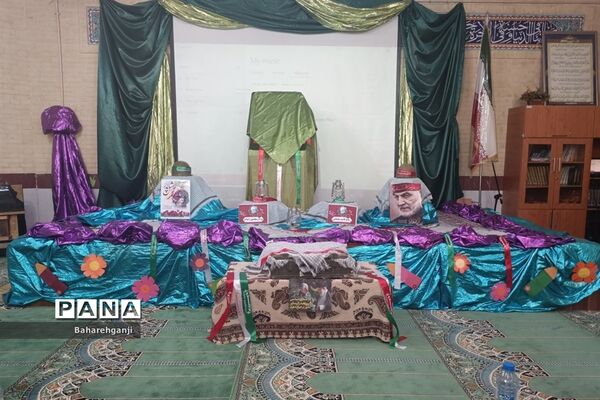 آیین رو نمایی از کتاب «به رسم عموقاسم» دل نوشته‌های دانش‌آموزان در دبستان شاهد لاله‌ها
