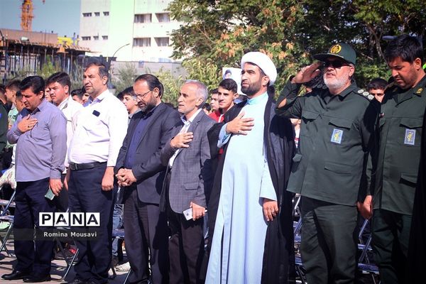 اجتماع جوانان نقش آفرین گام دوم انقلاب