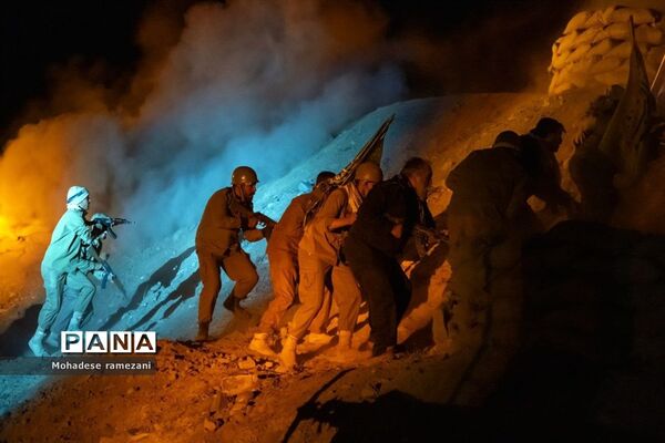 نمایش بزرگ میدانی نوری در نیمروز در بوستان کوهشار