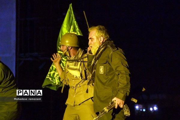 نمایش بزرگ میدانی نوری در نیمروز در بوستان کوهشار