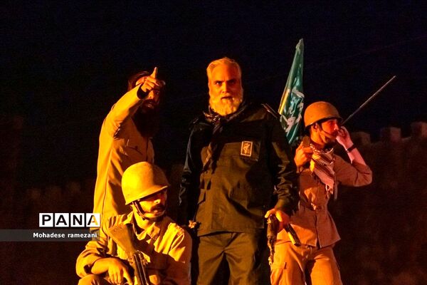 نمایش بزرگ میدانی نوری در نیمروز در بوستان کوهشار
