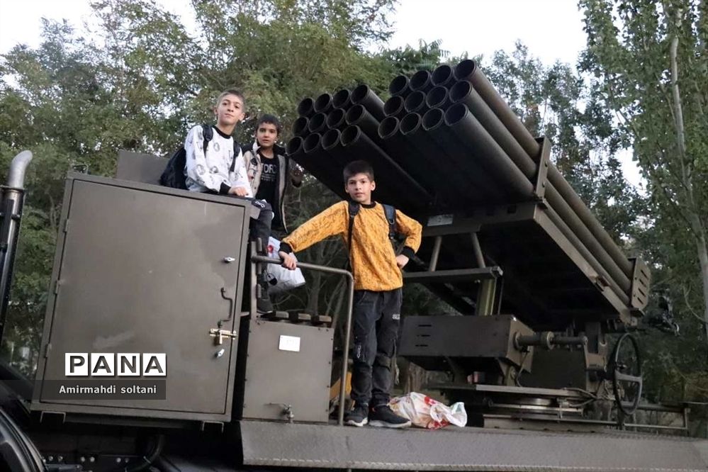 نمایشگاه هفته دفاع مقدس