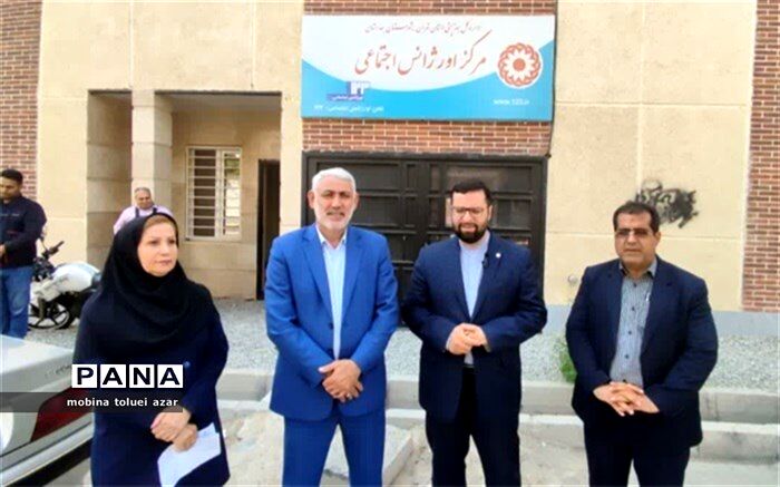 خانه‌دار شدن 25 خانوار بهارستانی دارای دو معلول یا بیشتر