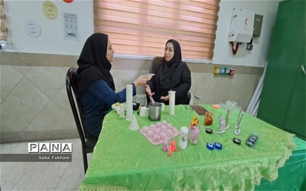 شمع‌سازی در محیط خانه، موجب کاهش اضطراب و تنظیم خواب افراد می‌شود