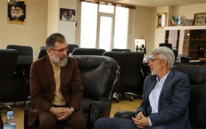 ساخت برنامه تلویزیونی ثابت برای دانش‌آموزان باعث کاهش آسیب‌های اجتماعی می‌شود