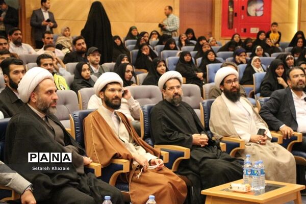 مراسم شکرانه خدمت در تالار شهر مشهد
