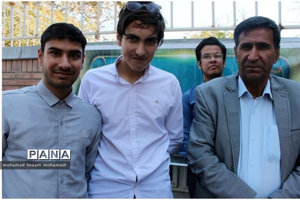 آیین نواختن زنگ ایثار و شهادت در دبیرستان پسرانه نابینایان امید