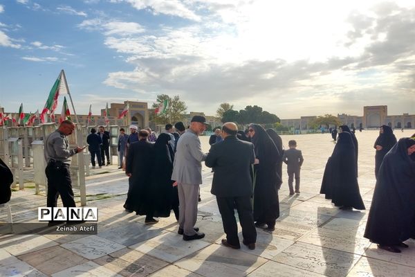 مراسم غبارروبی مزار شهدا در آرامستان خواجه ربیع مشهد