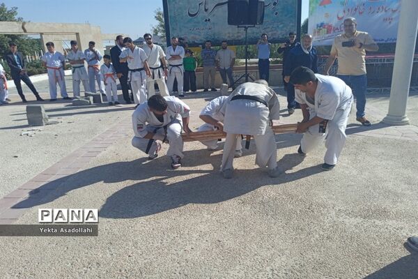 همایش بزرگ پیاده‌روی خانوادگی در شهرستان رباط‌کریم