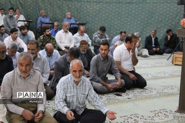اقامه نماز جمعه در شهر جوادآباد