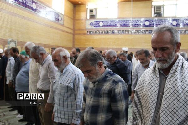 اقامه نماز جمعه در شهر جوادآباد