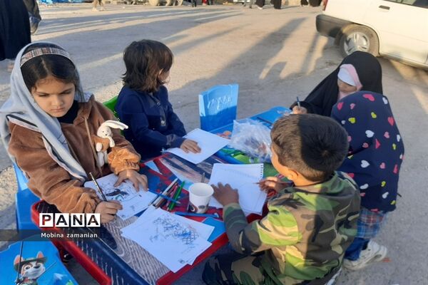 بزرگداشت هفته دفاع مقدس در مزار شهدای پارک خورشید