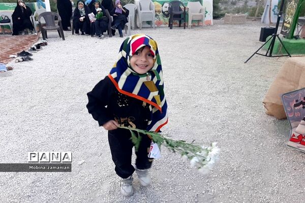 بزرگداشت هفته دفاع مقدس در مزار شهدای پارک خورشید