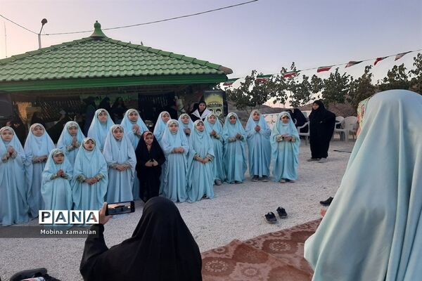 بزرگداشت هفته دفاع مقدس در مزار شهدای پارک خورشید