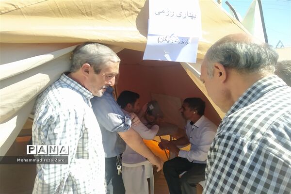 برگزاری نمایشگاه تجهیزات نظامی و سلاح‌های سنگین و نیمه سنگین در کاشمر