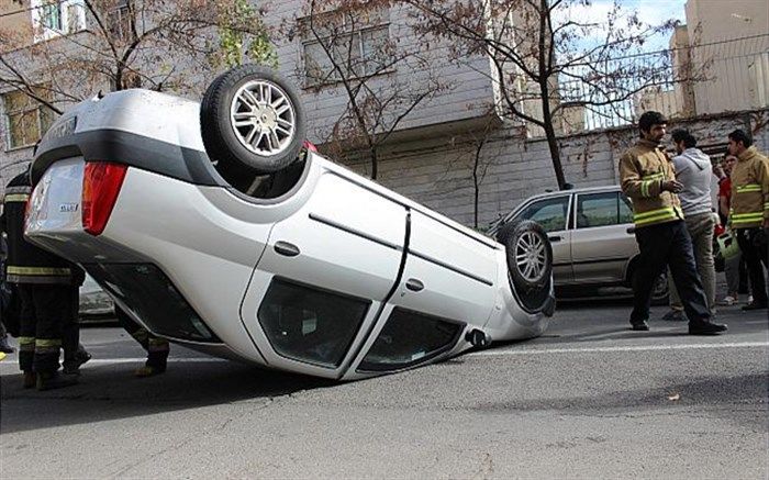 ماجرای سرعت گیر ی که منجر به وازگونی یک خودرو شد