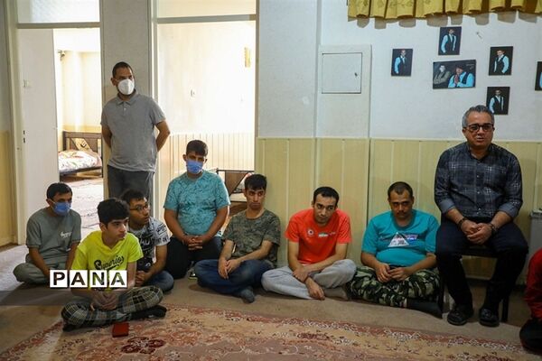 دیدار شهردار فردیس با معلولان ذهنی موسسه خیریه توانبخشی سرای رادمهر