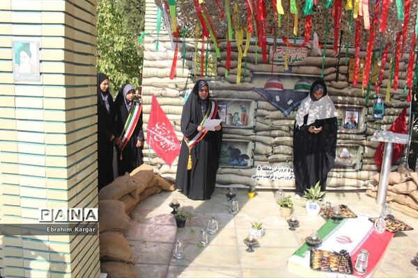 تجدید میثاق دانش‌آموزان مدرسه شاهد شهدای اکباتان با شهید گمنام