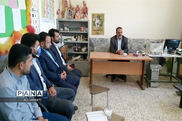 بازدید مدیر آموزش و پرورش شهرستان کلات از مدارس روستاهای قله زو، آقداش و سیرزار