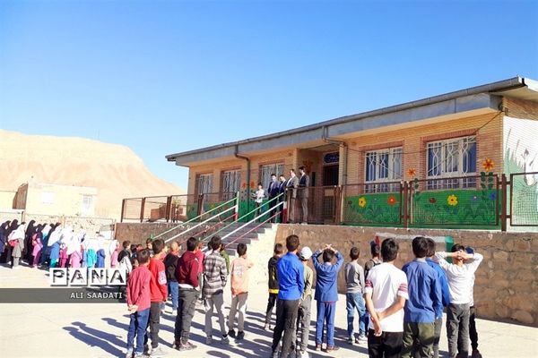 بازدید مدیر آموزش و پرورش شهرستان کلات از مدارس روستاهای قله زو، آقداش و سیرزار