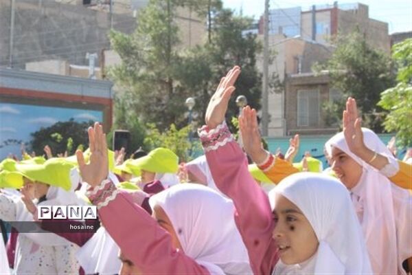 جشن عاطفه‌ها در بیرجند