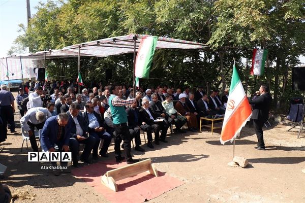 آذرشهر و پسته‌های خندانش