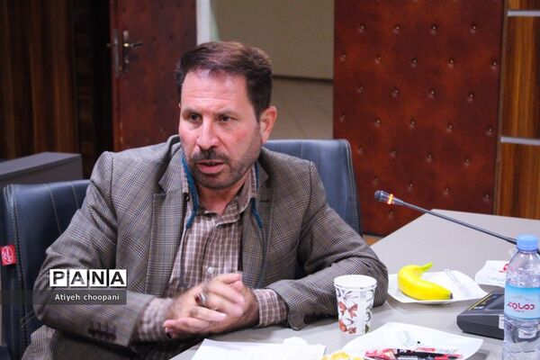 نشست صمیمی معاونت پرورشی و فرهنگی شهر تهران