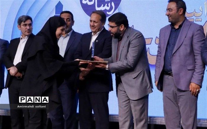 درخشش خبرنگار پانا آذربایجانی در جشنواره «آب در آیینه رسانه»