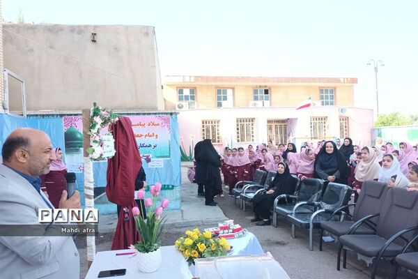 نواختن زنگ هفته گردشگری در مدارس بهبهان