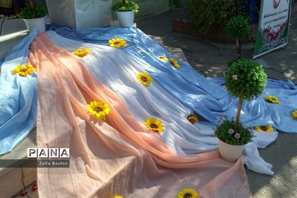 میلاد رسول اکرم(ص) در مدارس شهرستان‌قرچک