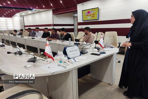 کارگاه آموزشی طرح هر مدرسه یک خبرنگار ویژه دانش‌آموزان پسر کهریزک