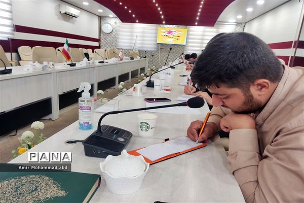 کارگاه آموزشی طرح هر مدرسه یک خبرنگار ویژه دانش‌آموزان پسر کهریزک
