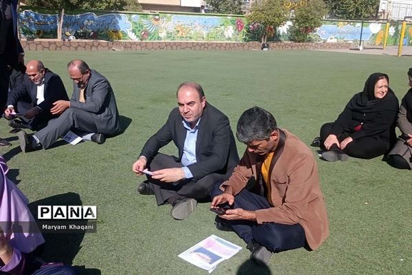 جشن عاطفه‌ها در دبستان پوشینه بافت ایران ناحیه ۳ شیراز