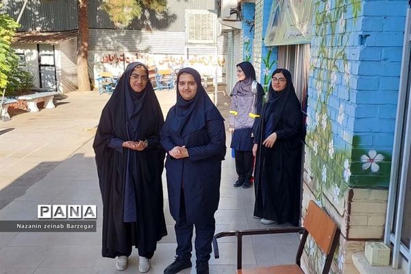 جشن هفته وحدت در دبیرستان دخترانه شاهد فیض ناحیه ۳ شیراز