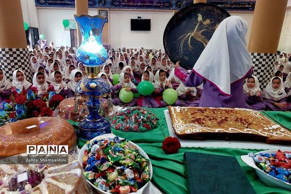جشن میلاد پیامبر خوبی و مهربانی