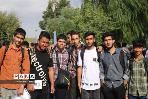 اعزام دانش‌آموزان منتخب استان چهارمحال و بختیاری به اردوی زیارتی مشهد مقدس