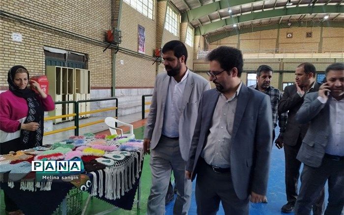 جشنواره غذاهای سنتی و صنایع دستی در ورزشگاه امام حسن مجتبی در علی آباد قاجار برگزار شد/فیلم