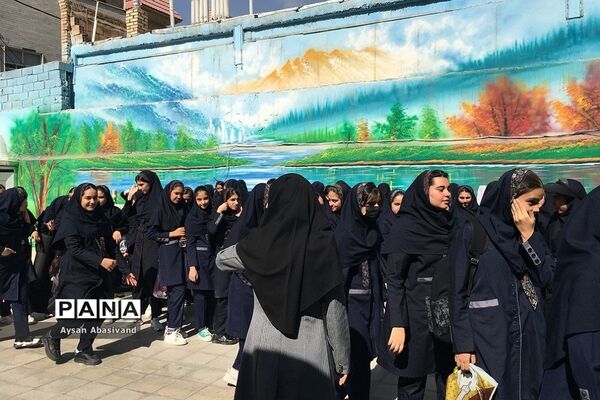 برپایی صبحانه همدلی به‌مناسبت هفته وحدت در دبیرستان غیر دولتی حدیث مهر