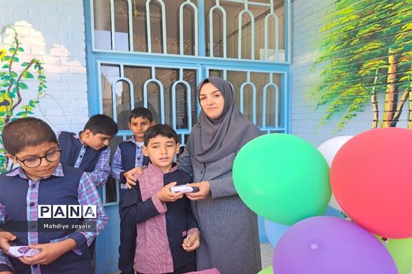 برگزاری مراسم ولادت با‌سعادت پیامبر اکرم (ص) و امام جعفر صادق(ع) در خلیل آباد