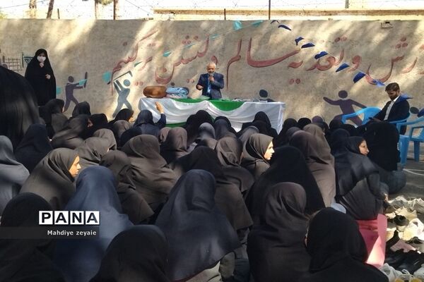 برگزاری مراسم ولادت با‌سعادت پیامبر اکرم (ص) و امام جعفر صادق(ع) در خلیل آباد