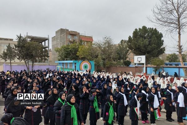 مراسم جشن میلاد حضرت محمد مصطفی (ص) و امام جعفر صادق (ع) در مدرسه بعثت۲